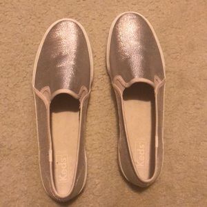 Rose gold ked slip ons. Wore once.
